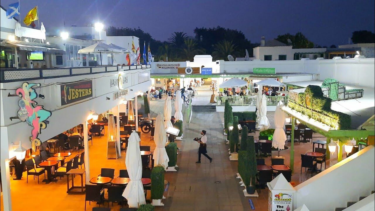 Pueblo Marinero · place de soir